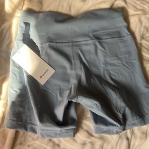 Lululemon wunder train shorts 6’